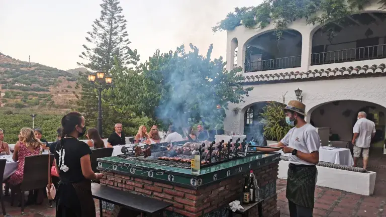 Barbacoa cena especial espectaculo flamenco