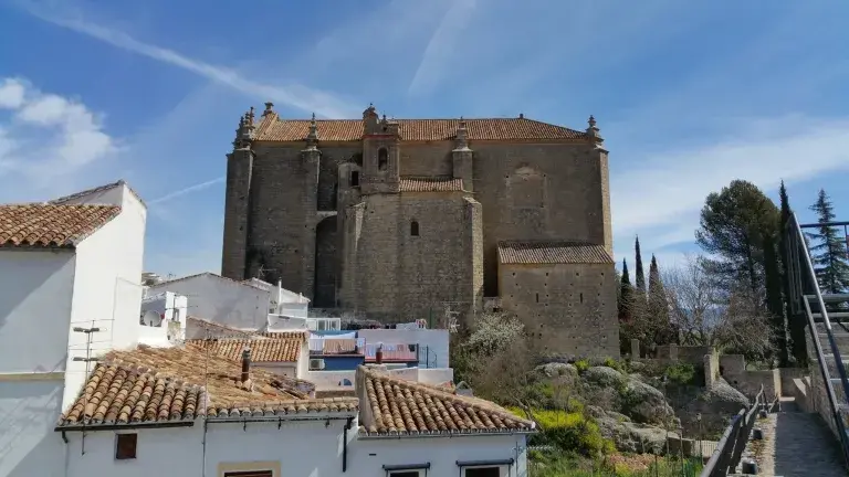 Iglesia en el pueblo ronda en provincia malaga