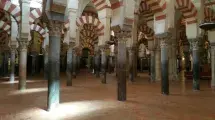 arcos mezquita catedral cordoba