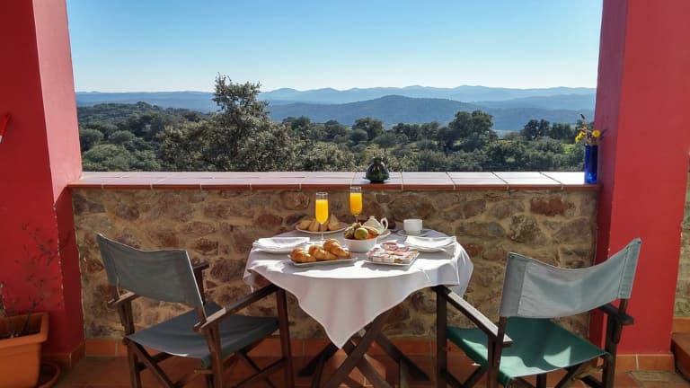 desayuno vistas hotel la era de aracena