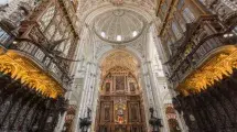 interior catedral cordoba